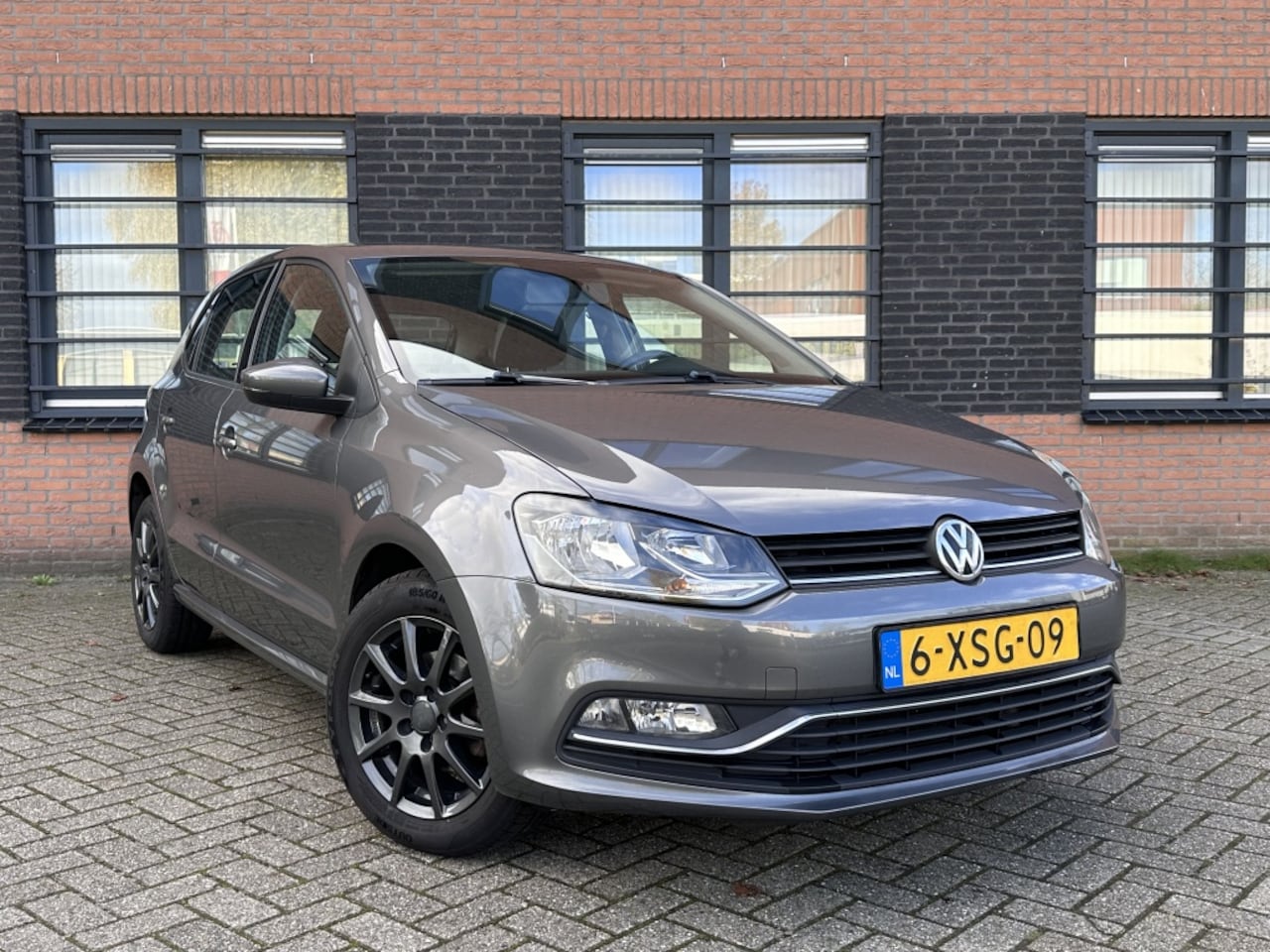 Volkswagen Polo - 1.0 Comfortline 1.0 Comfortline - AutoWereld.nl