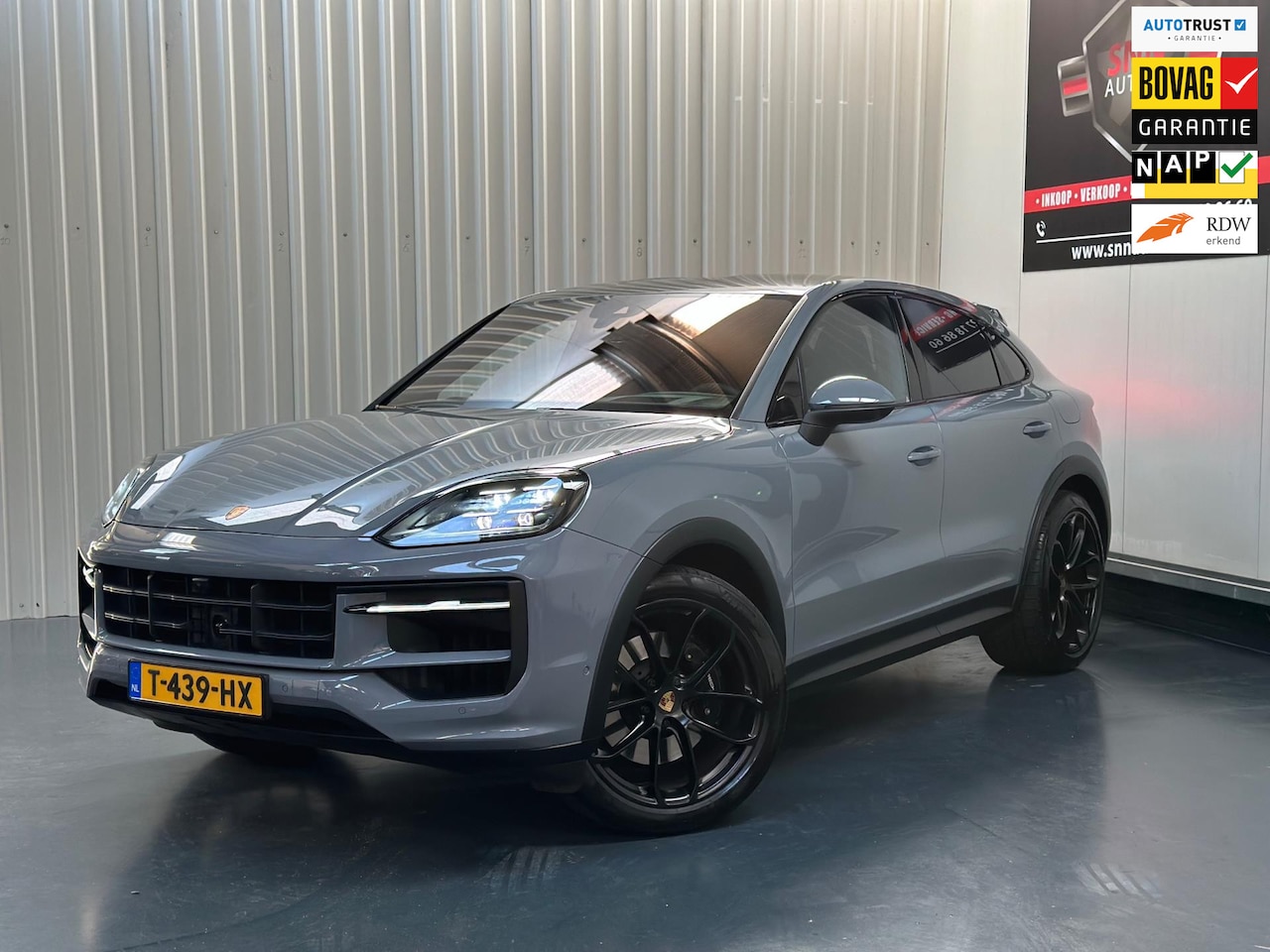 Porsche Cayenne Coupé - 3.0 E-Hybrid Facelift Dualscreen Carbon - AutoWereld.nl