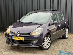 Renault Clio - 1.4-16V Exception