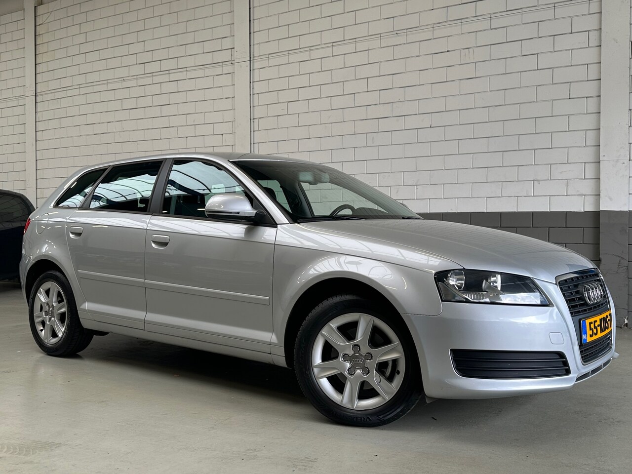 Audi A3 Sportback - 1.4 TFSI Attraction Pro Line 1.4 TFSI Attraction Pro Line - AutoWereld.nl