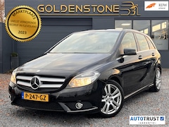 Mercedes-Benz B-klasse - 180 Ambition 1e Eigenaar, Navi, Airco, PDC, Trekhaak, Bluetooth, 6-bak, Nieuwe APK bij Afl