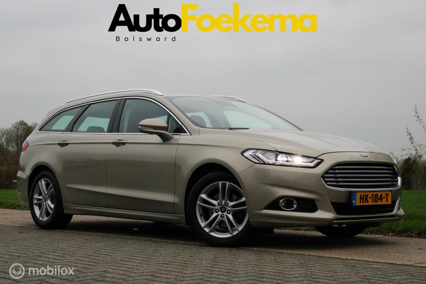 Ford Mondeo Wagon - 2.0 Titanium 270PK LED AUTOMAAT TREKHAAK - AutoWereld.nl