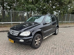 Mercedes-Benz ML-klasse - 270 CDI NAVI/CLIMA 7 PERSON