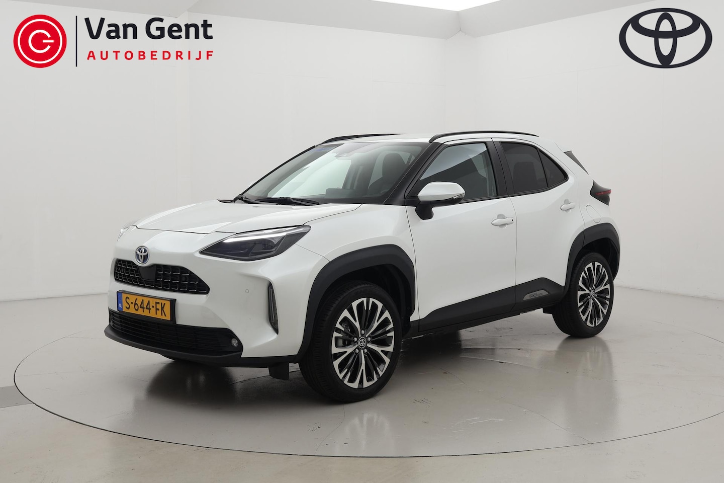 Toyota Yaris Cross - 1.5 Hybrid Executive Apple\Android Automaat - AutoWereld.nl