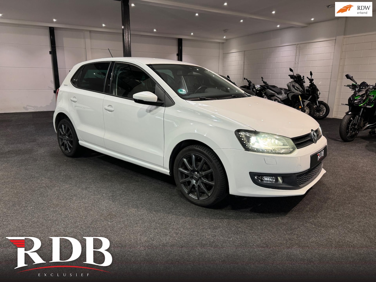 Volkswagen Polo - 1.2 TSI Highline 5 Deurs dealer ondhdn 6 bak - AutoWereld.nl