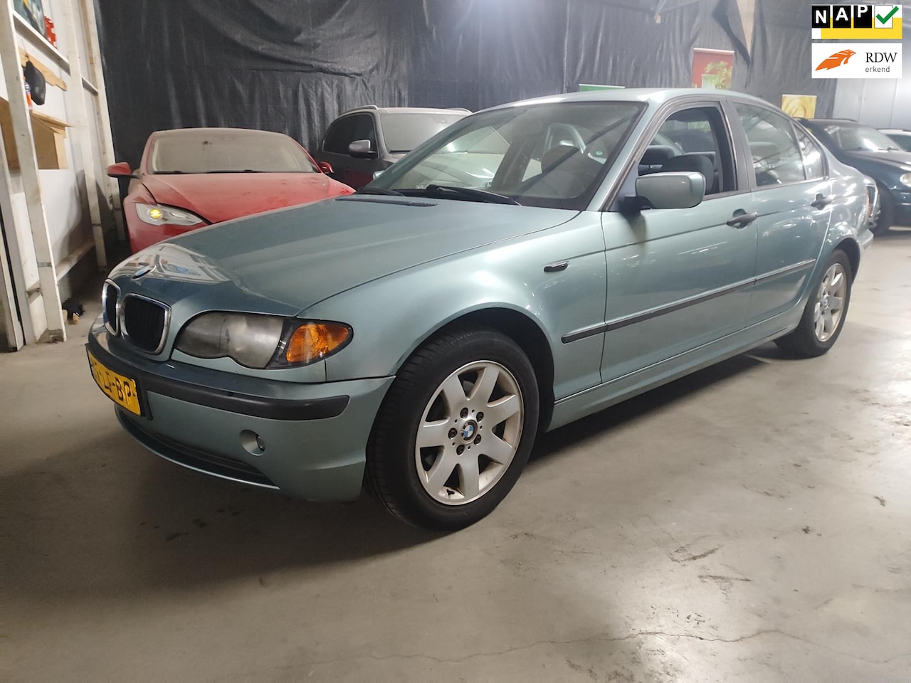 BMW 3-serie - 318i Sedan Airco! Apk! Nap!!! - AutoWereld.nl