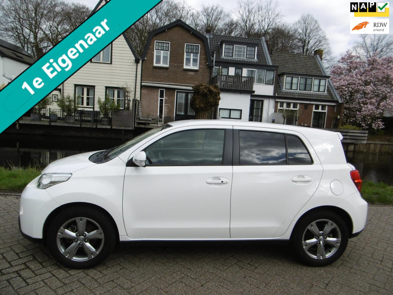 Toyota Urban Cruiser - 1.3 VVT-i 1e eigenaar Clima Keyless Hoge instap Historie - AutoWereld.nl