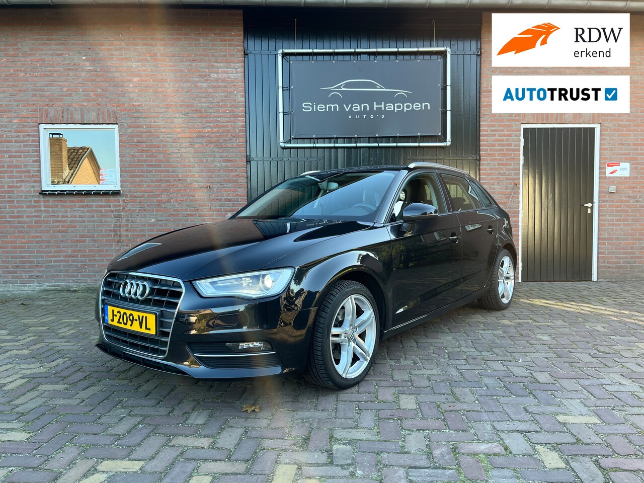 Audi A3 Sportback - 1.4 TFSI Ambition Pro Line S - AutoWereld.nl