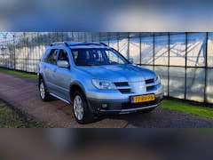 Mitsubishi Outlander - 2.4 Intense 4WD