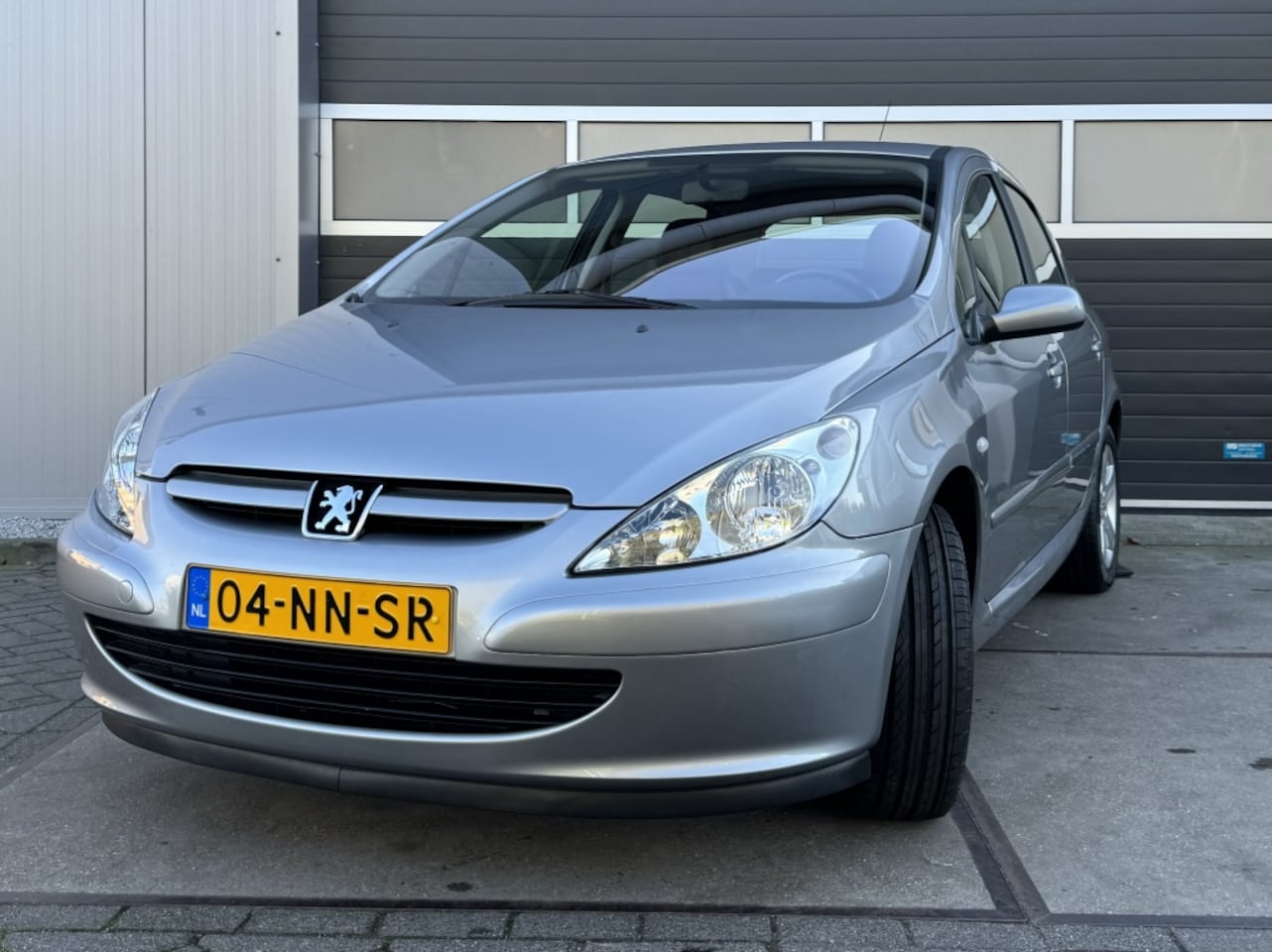 Peugeot 307 - 1.6-16V XSI 37000!!!! eerste eigenaar nieuwstaat!! - AutoWereld.nl