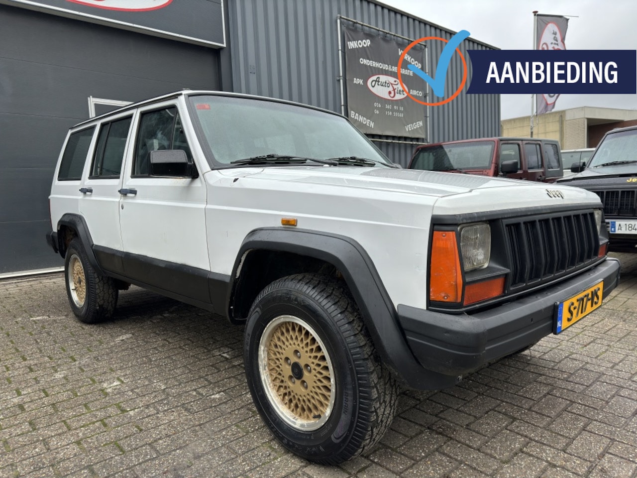 Jeep Cherokee - 4.0 Limited 4x4 Automaat/Leer/Airco. - AutoWereld.nl