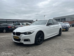 BMW 3-serie - 318i M Sport Edition