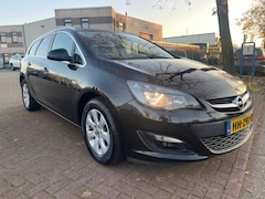 Opel Astra Sports Tourer - 1.4 Turbo 120pk Blitz Airco/ECC, Navigatie