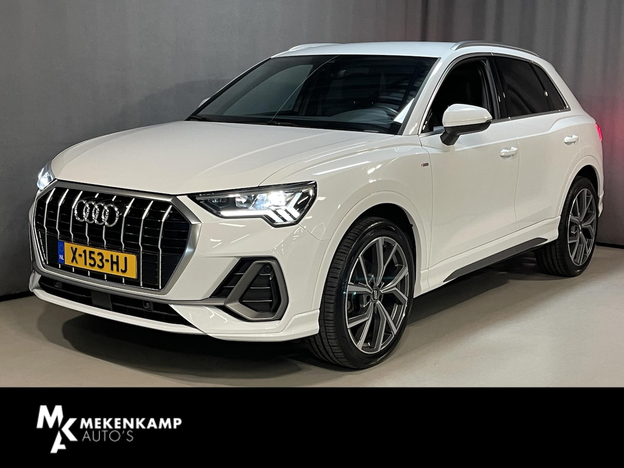 Audi Q3 - 35 TFSI S edition 20"/Dodehoek/Stoelverwarming/Adaptieve cruise/Keyless/PDC v+a/LED/Apple - AutoWereld.nl