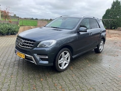 Mercedes-Benz M-klasse - 350 BlueTEC AMG 4-matic