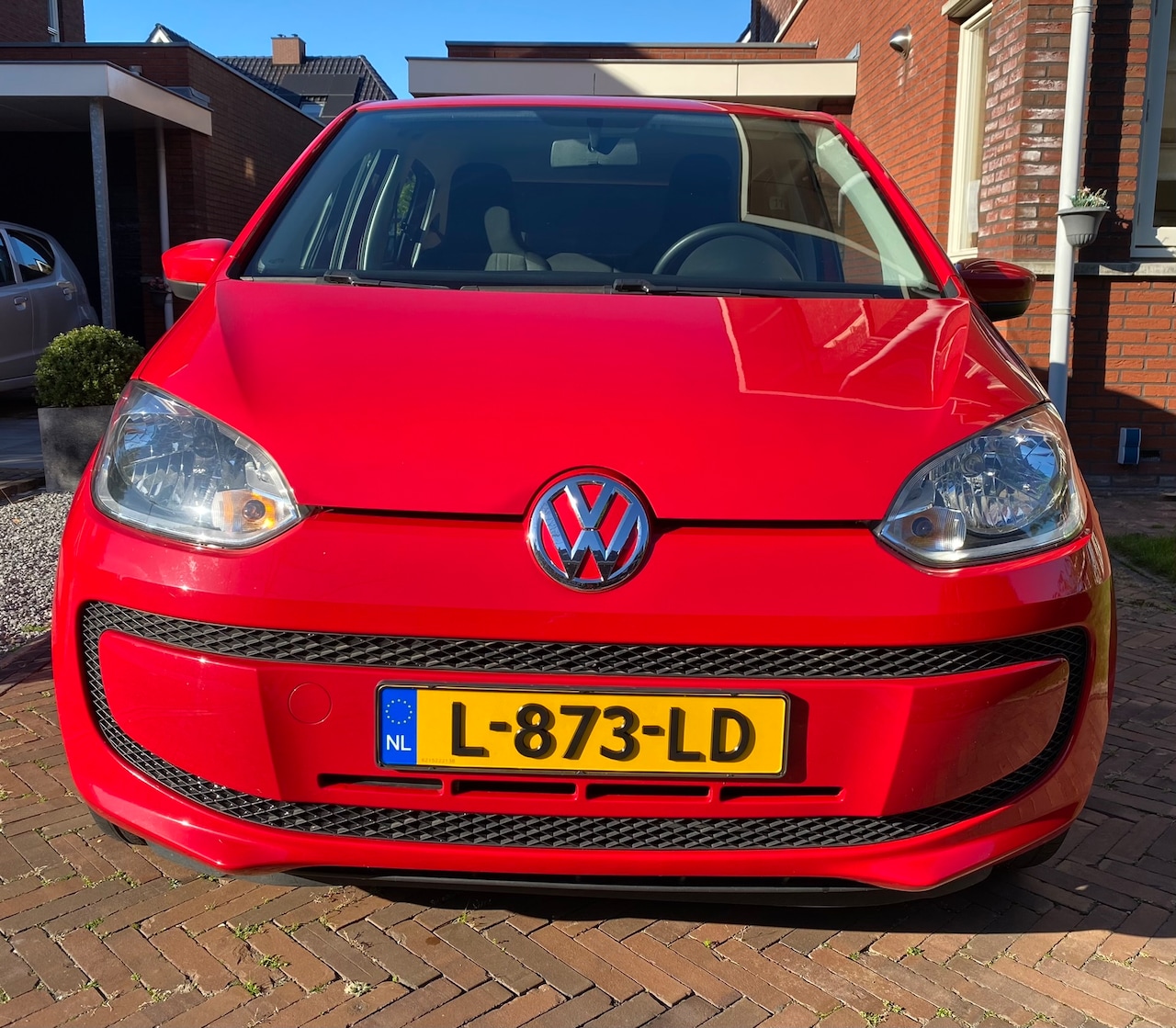 Volkswagen Up! - 1.0 move up! Radio cd, rookvrij! Verse APK! Zeer goede staat! - AutoWereld.nl