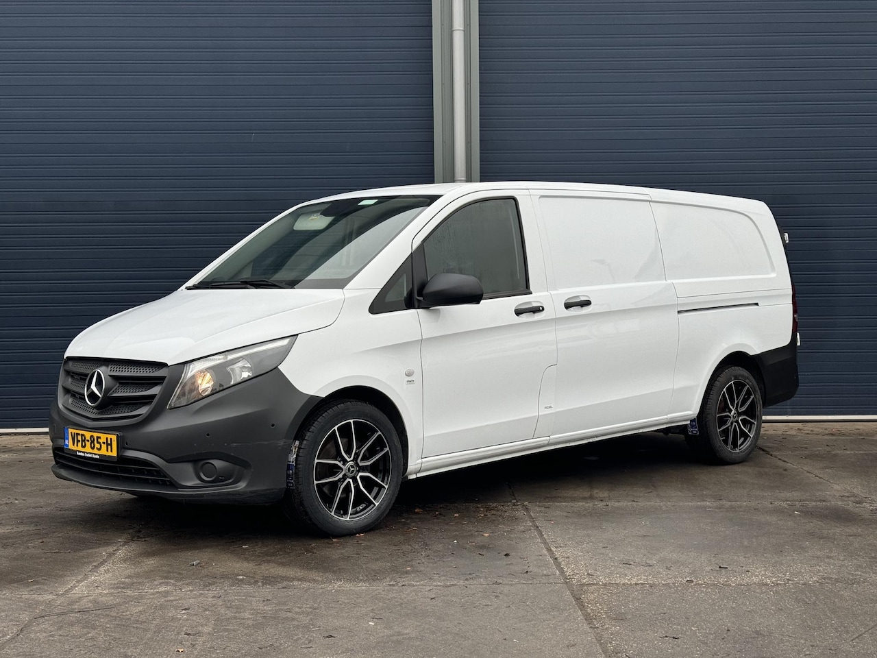 Mercedes-Benz Vito - 114 CDI Extra Lang L3H1 / AIRCO / CRUISE CONTROLE / NAVI / DUBBELE SCHUIFDEUR - AutoWereld.nl