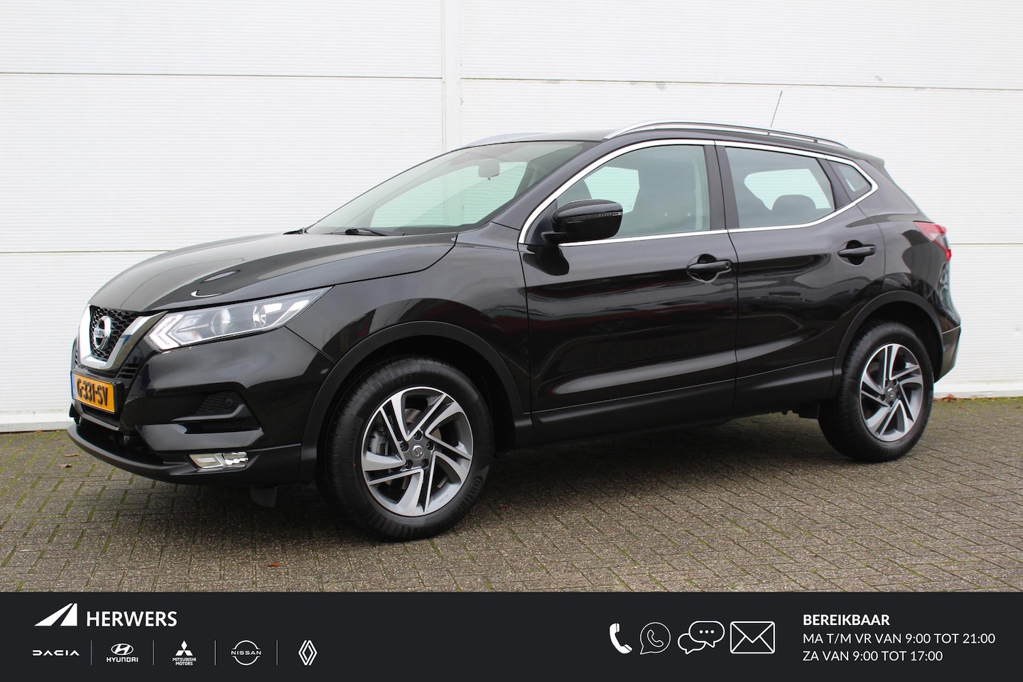 Nissan Qashqai - 1.3 DIG-T 140 Acenta / Trekhaak (1300 KG) / Apple Carplay/Android Auto / Achteruitrijcamer - AutoWereld.nl