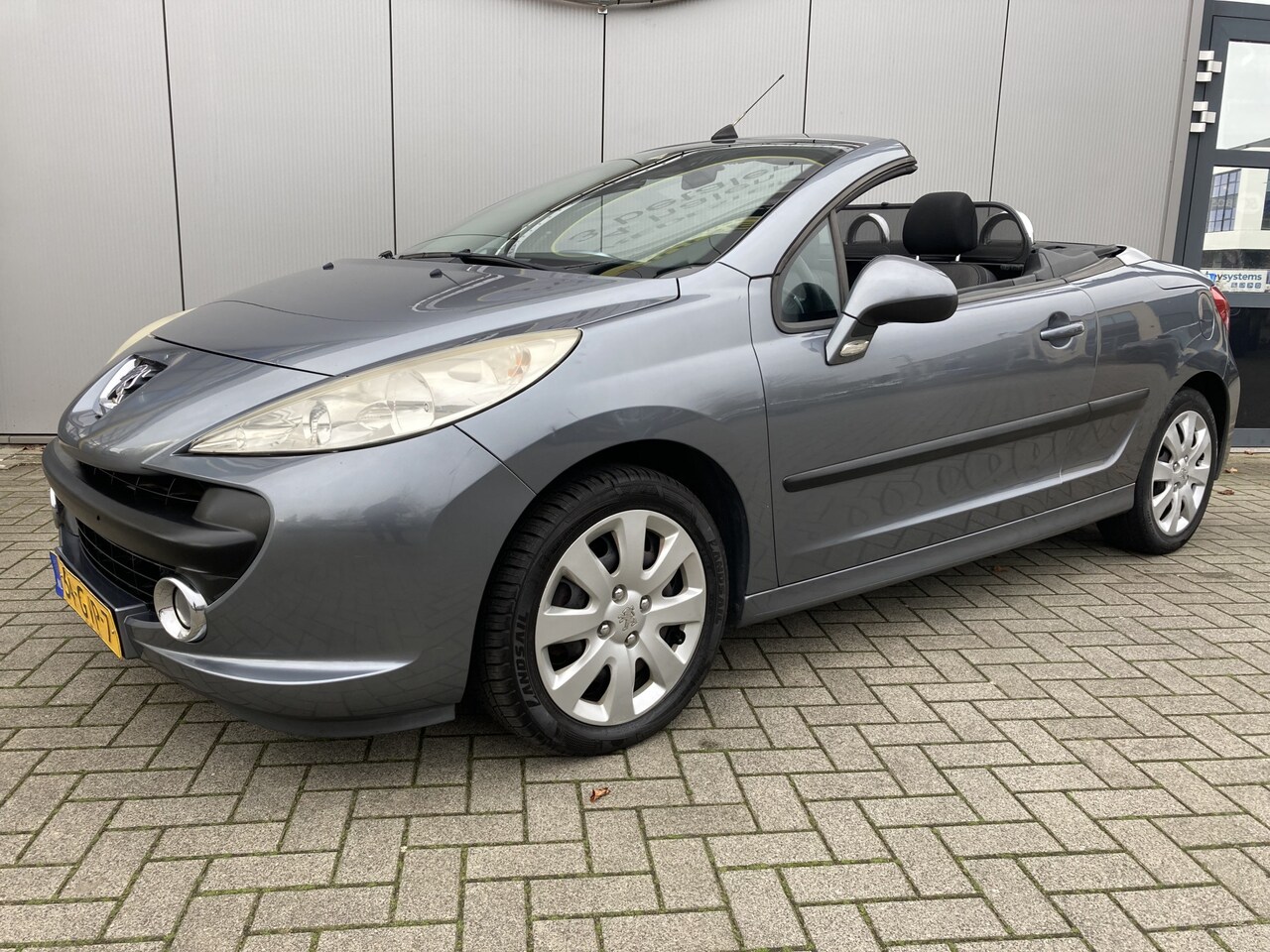 Peugeot 207 CC - 1.6 VTi Windscherm | Airco - AutoWereld.nl