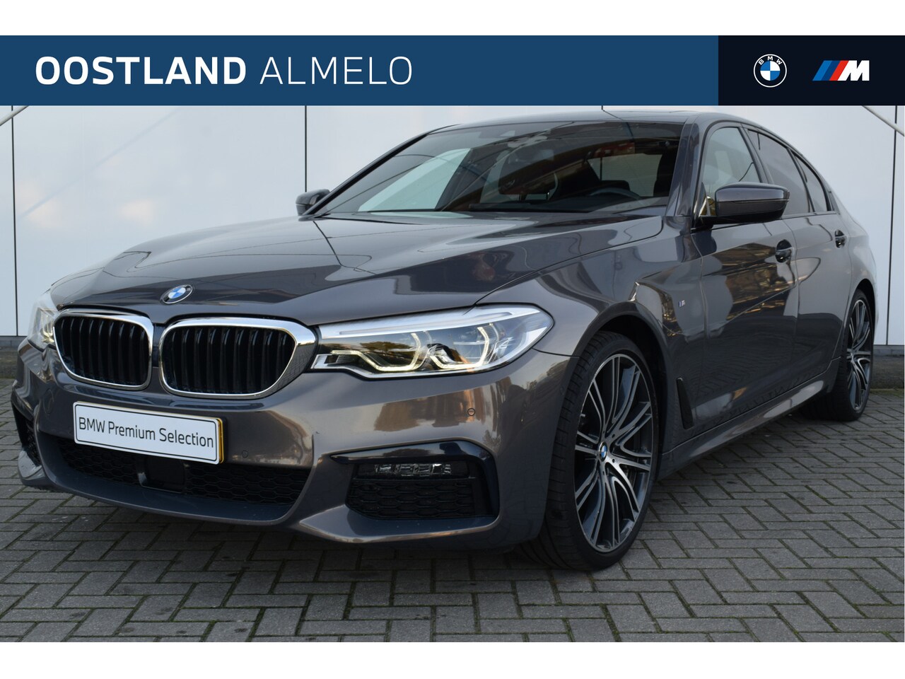 BMW 5-serie - 520i High Executive M Sport Automaat / Schuif-kanteldak / Adaptieve LED / Head-Up / Comfor - AutoWereld.nl