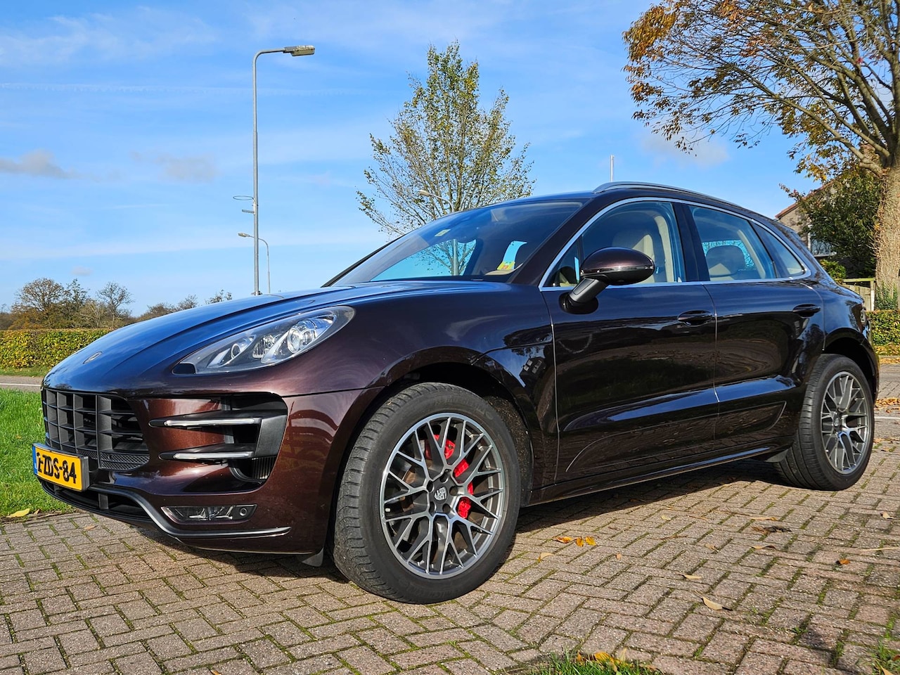 Porsche Macan - 3.6 Turbo 400pk PDK Turbo - AutoWereld.nl