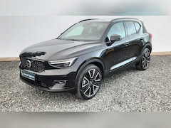 Volvo XC40 - 2.0 B3 Ultimate Dark Ultra uitvoering - 21 Inch lichtmetaal - Ligthing pack -360 Camera