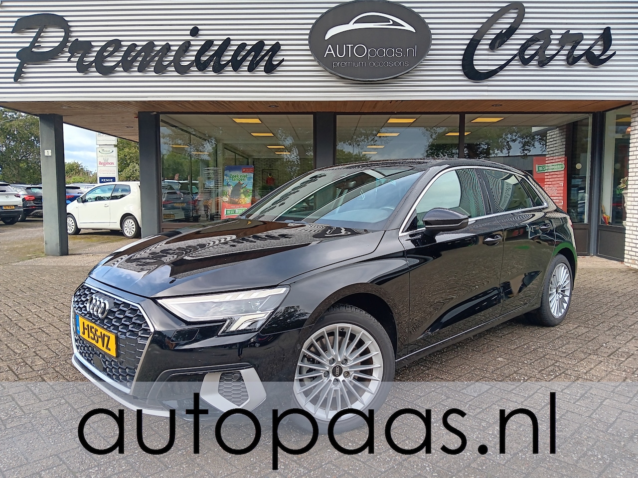 Audi A3 Sportback - 35 TFSI AUTOMAAT|Business edition,Comfstoelen|Matrix LED|NAV|TREKH|VIRTUAL DASH - AutoWereld.nl