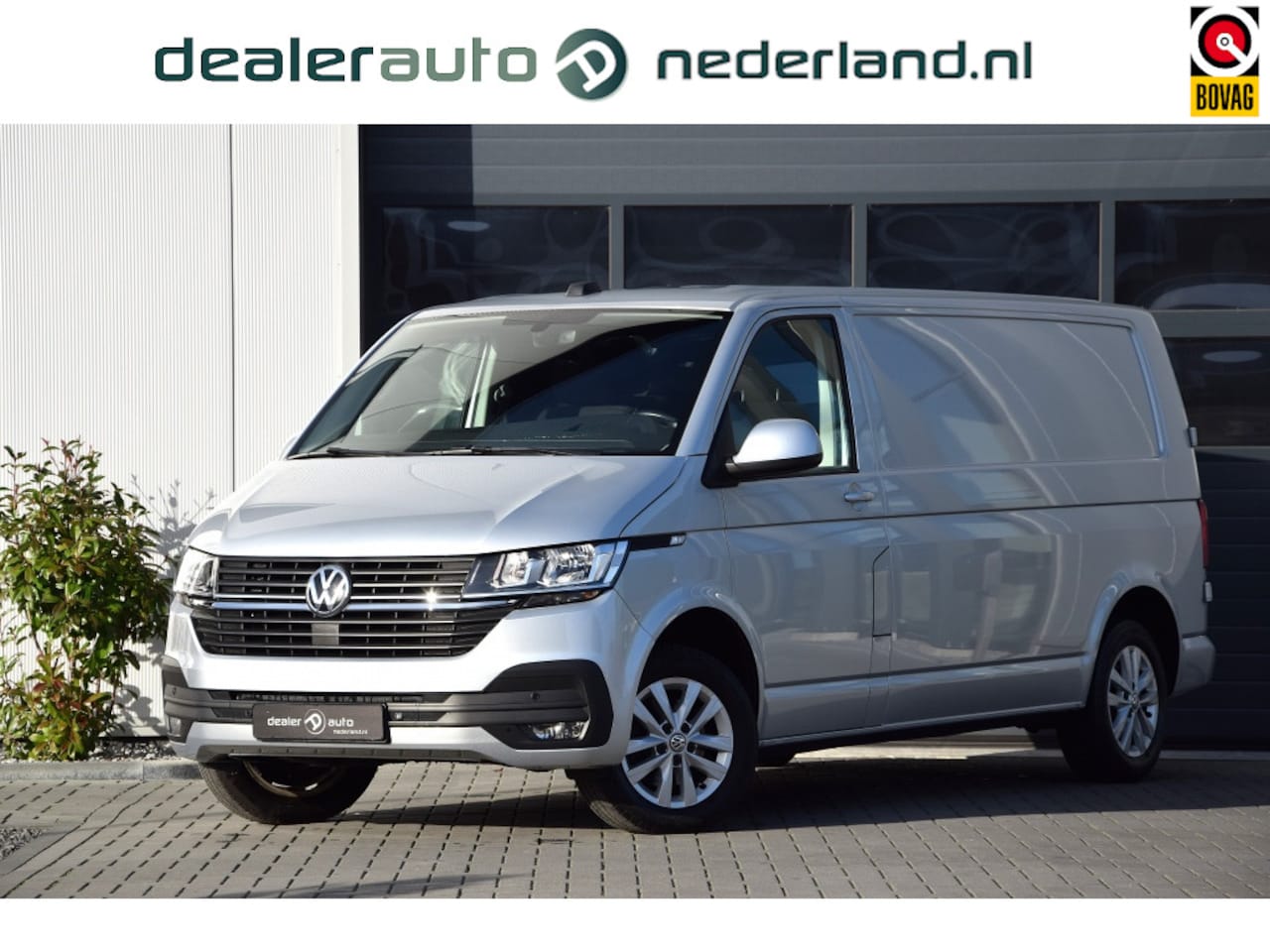 Volkswagen Transporter - T6.1 Bestelwagen T6.1 2.0 TDI L2H1 150pk | Navi | Cc | - AutoWereld.nl