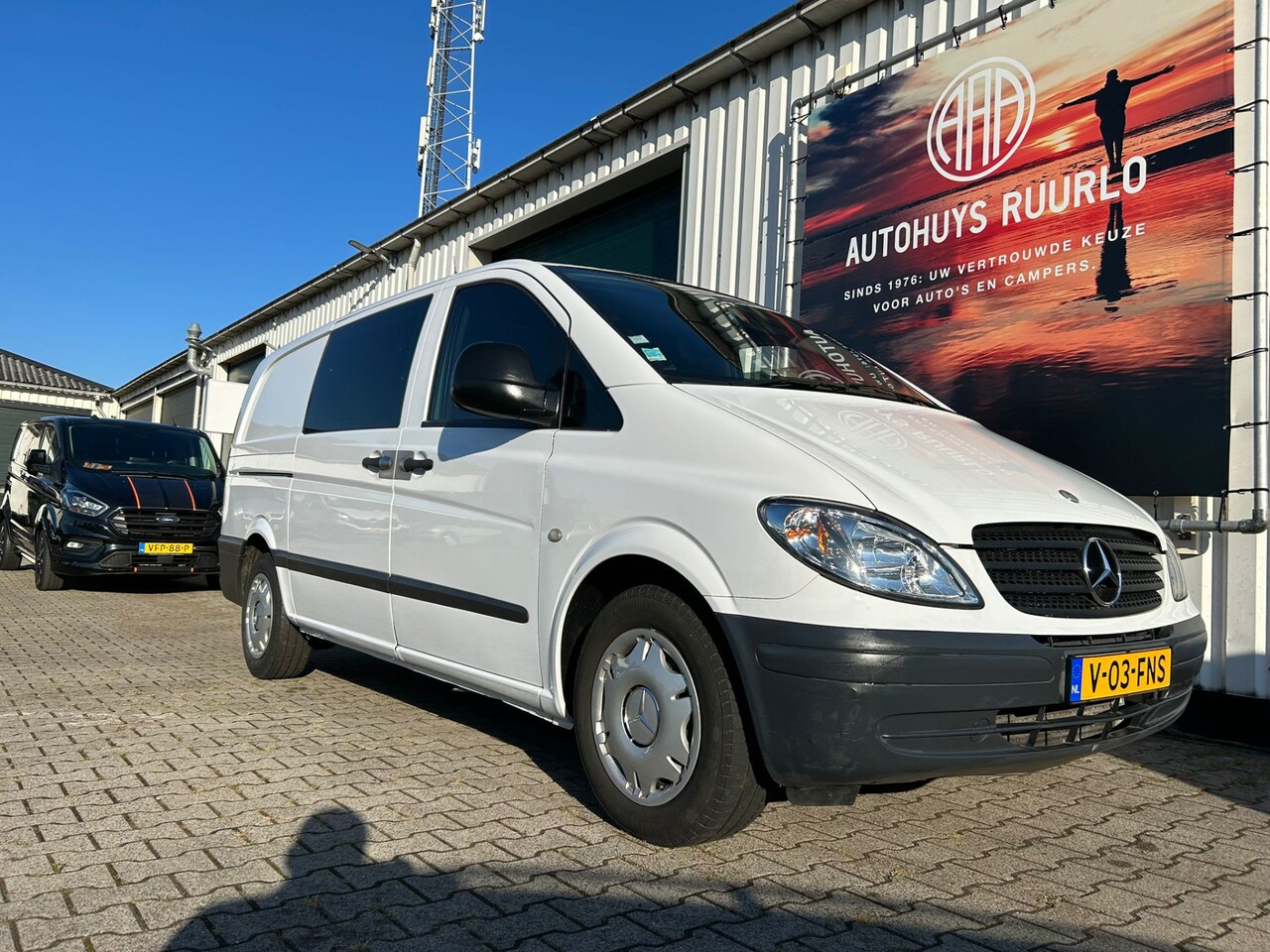 Mercedes-Benz Vito - 115 CDI 320 nieuwstaat grote beurt €86 bijtelling ! zondag op afspraak - AutoWereld.nl