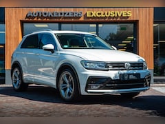 Volkswagen Tiguan - 2.0 TDI Highline Business R 4Motion Panoramadak Stoelverw