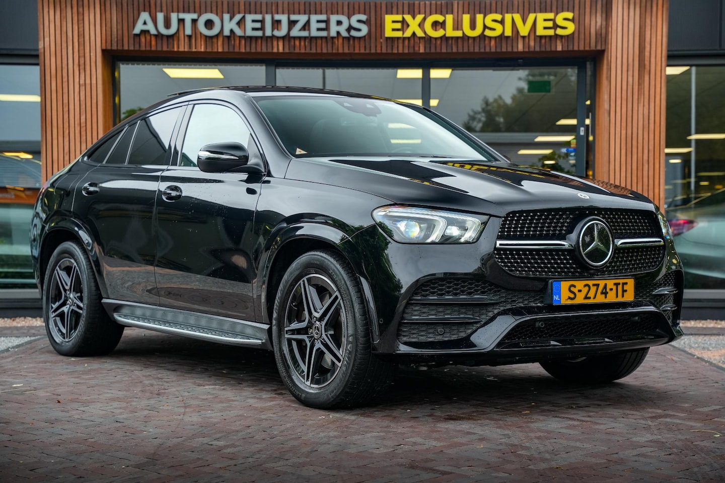 Mercedes-Benz GLE-Klasse Coupé - 350 e 4MATIC AMG Panoramadak, Burmester, Hybride, Elek. Trekhaak, 20 Inch LMV - AutoWereld.nl