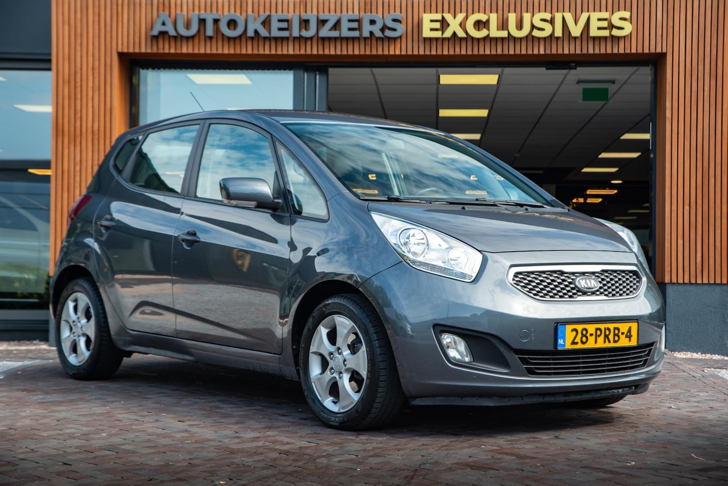 Kia Venga - 1.6 CVVT X-ecutive Airco Cruise Control Navigatie Automaat! - AutoWereld.nl