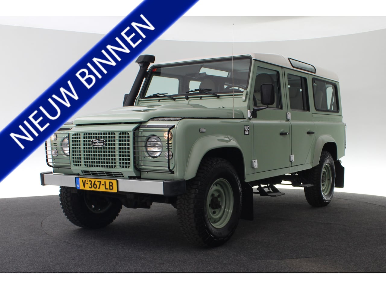 Land Rover Defender 110 - 2.2 D SW Heritage 7-seater - AutoWereld.nl