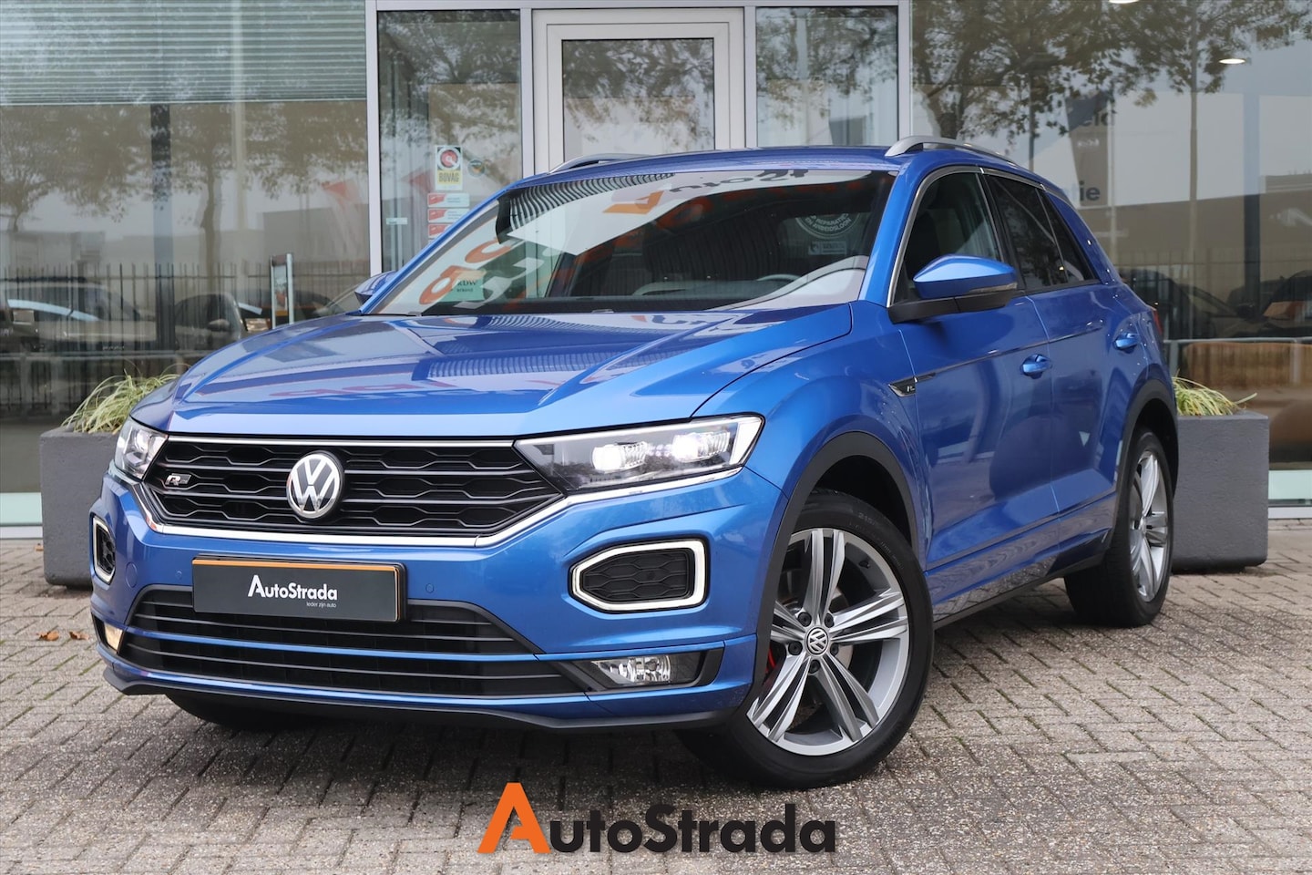 Volkswagen T-Roc - 1.5 TSI R-Line 150pk | ACC | DAB | Rijstrooksensor | Virtual | Navi | Climate | 1e Eigenaa - AutoWereld.nl