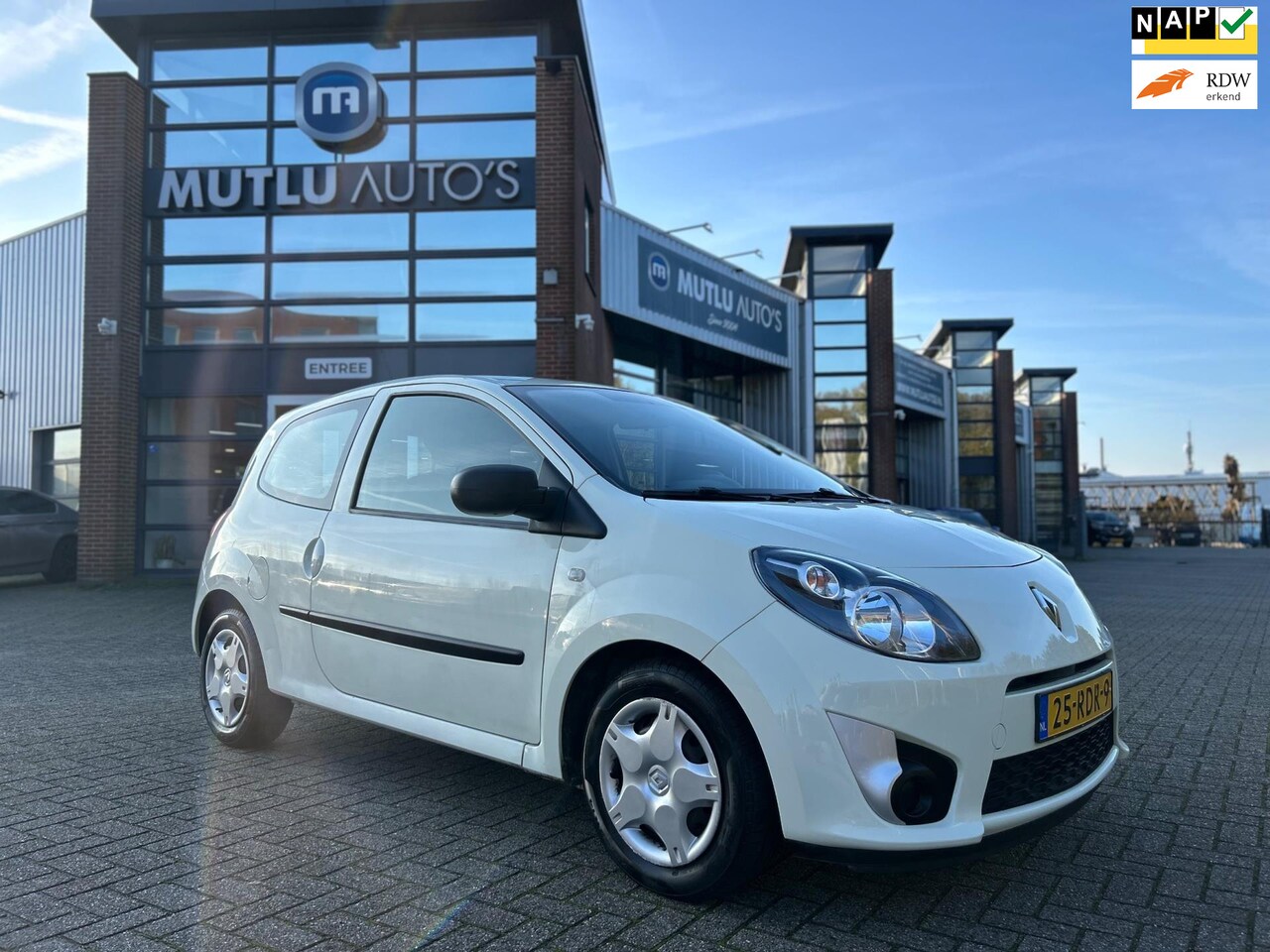 Renault Twingo - 1.2-16V Authentique Airco NAP APK - AutoWereld.nl