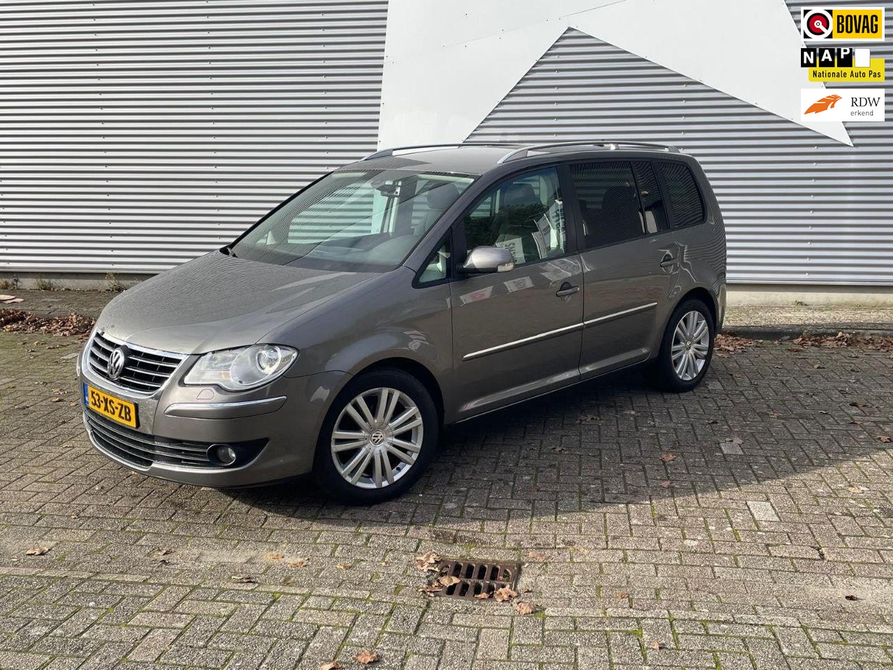 Volkswagen Touran - 1.4 TSI Highline Business | APK 29-09-2025 | Climate control | Nieuwe Turbo | DSG Gerevise - AutoWereld.nl