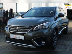 Peugeot 5008 - 1.2 PureTech Allure LED 18" Navi 360 Trekhaak