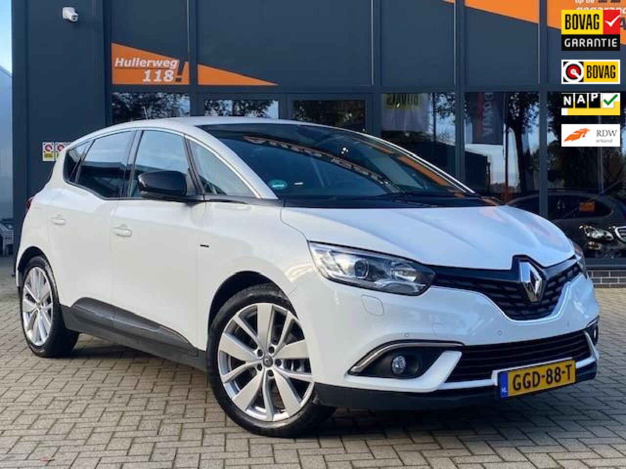 Renault Scénic - 1.3 TCe Limited/PDC/Stoelver/LED/Carplay/20 inch - AutoWereld.nl