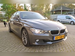 BMW 3-serie - 320i High Executive F30 Sedan Sportstoelen Xenon Navi Historie