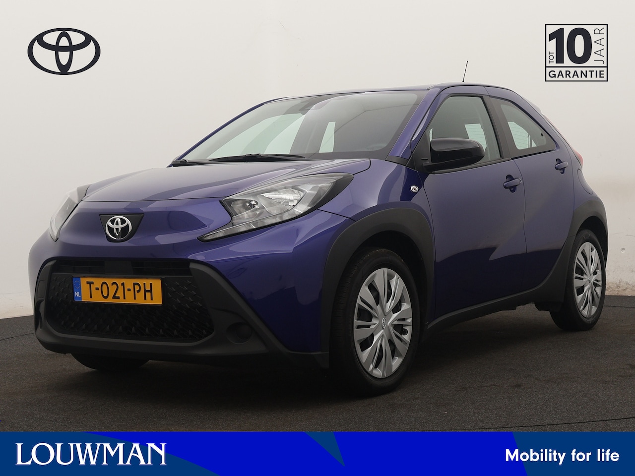 Toyota Aygo X - 1.0 VVT-i MT play | Airco | Camera | Apple Carplay/Android Auto | - AutoWereld.nl