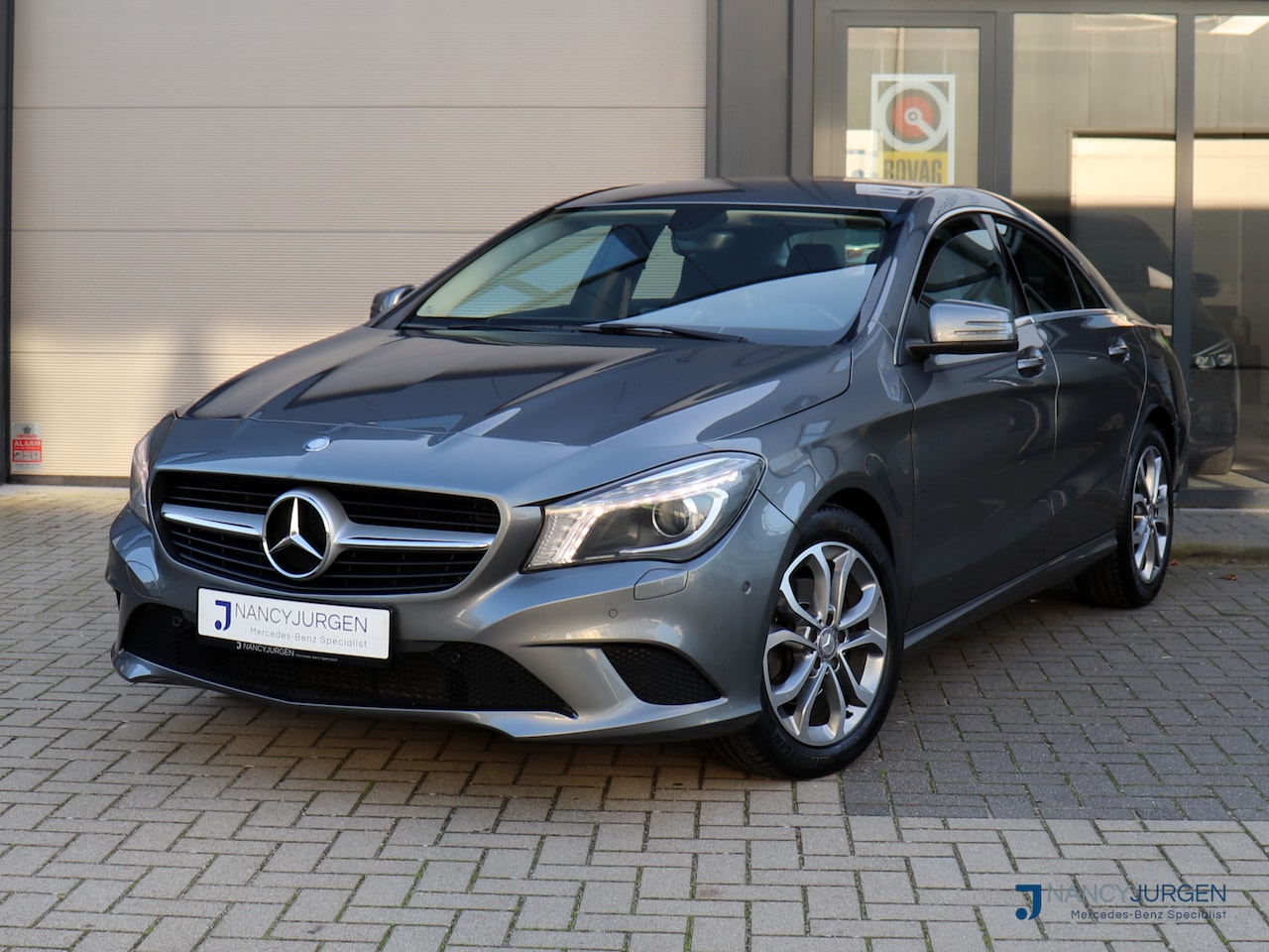 Mercedes-Benz CLA-Klasse - 200 Coupé | Automaat 7G | Ambition | BI Xenon | Becker Map Pilot Navi | Volledig Gedocumen - AutoWereld.nl