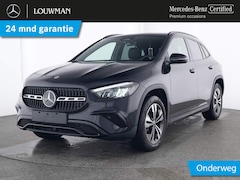 Mercedes-Benz GLA-Klasse - 250 e Face Lift Nightpakket Plug-In Hybride | Trekhaak | Panorama Dak | Night Pakket 11 kW