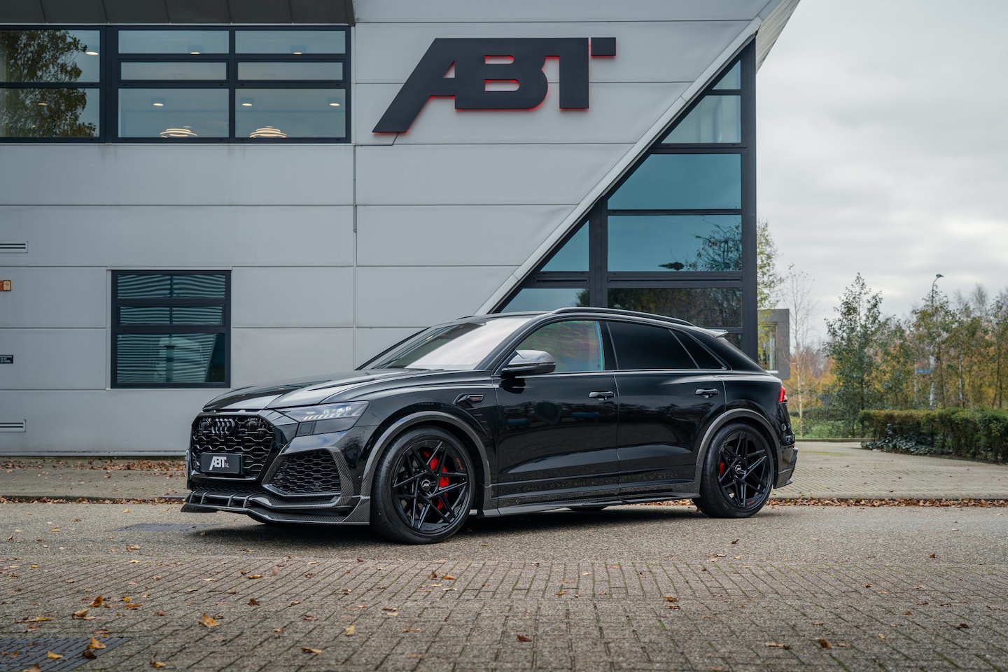 Audi RSQ8 - 4.0 TFSI 800pk ABT Signature Edition 18/96 ABT Bold carbon | B&O Advanced | Dynamic Plus | - AutoWereld.nl