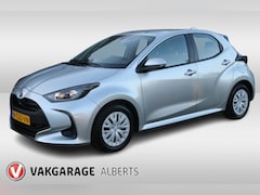 Toyota Yaris - 1.5 Hybrid Active / Navi / Climate /