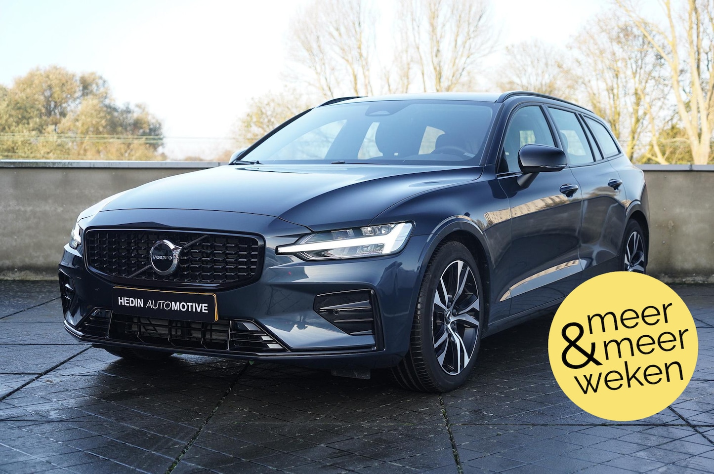 Volvo V60 - 2.0 B4 Plus Dark | Pilot Assist | Google Infotainment | Elektrisch Verstelbare Voorstoelen - AutoWereld.nl