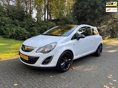 Opel Corsa - 1.4 Turbo Color Ed.120 pk Airco / Cruise / 17inch