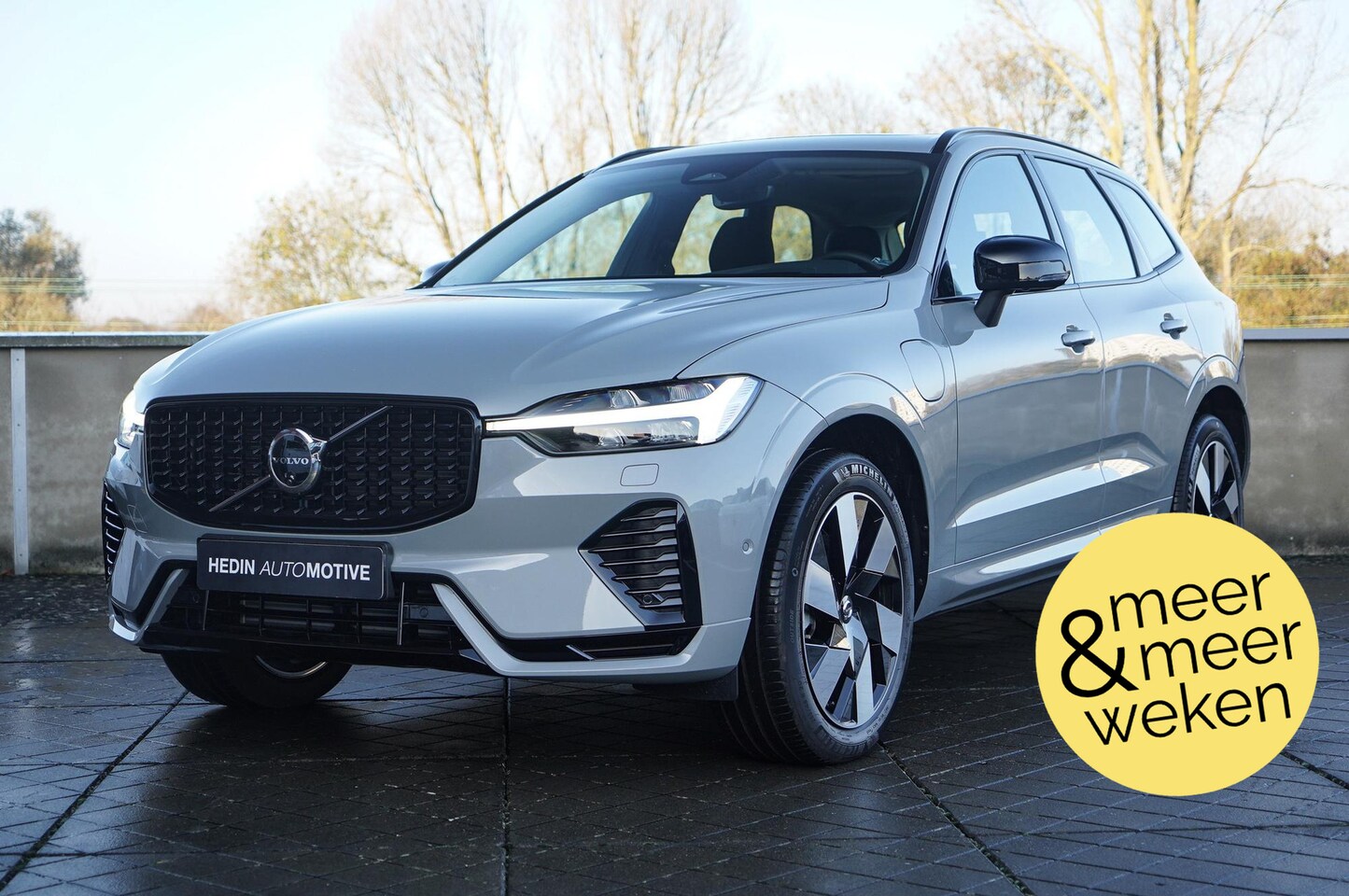 Volvo XC60 - 2.0 Recharge T6 AWD Ultimate Dark 350 PK | Stoel & Stuur verwarming | Panoramadak | Harman - AutoWereld.nl