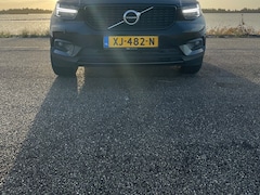 Volvo XC40 - 1.5 T3 R-Design