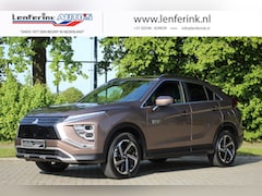 Mitsubishi Eclipse Cross - 2.4 PHEV Intense+ Navi Camera Leder/alcantara Pdc Stoelverwarming