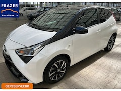 Toyota Aygo - 1.0 VVT-i x-play AUTOMAAT RIJKLAAR